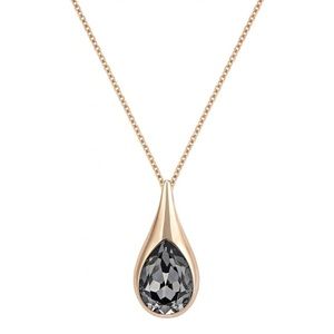AUTHENTIC SWAROVSKI PENDANT NECKLACE